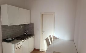 Opus Two Apartment Dubrovnik - Private Parking
